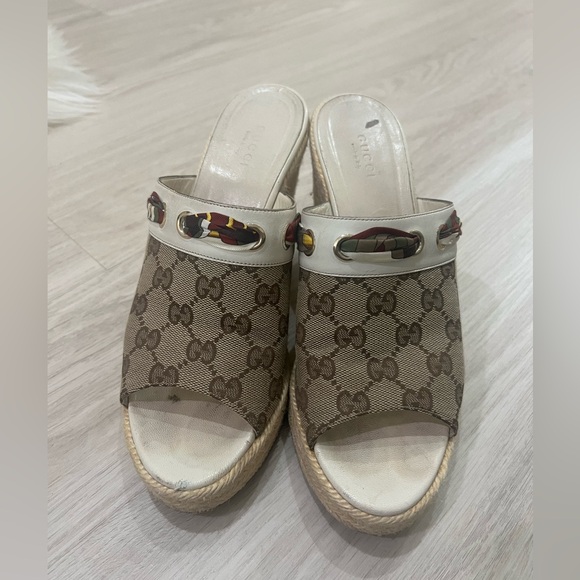 Gucci wedge sandal - Picture 1 of 5